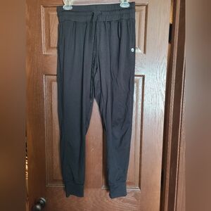 Senita Athletics weekend joggers black size xs